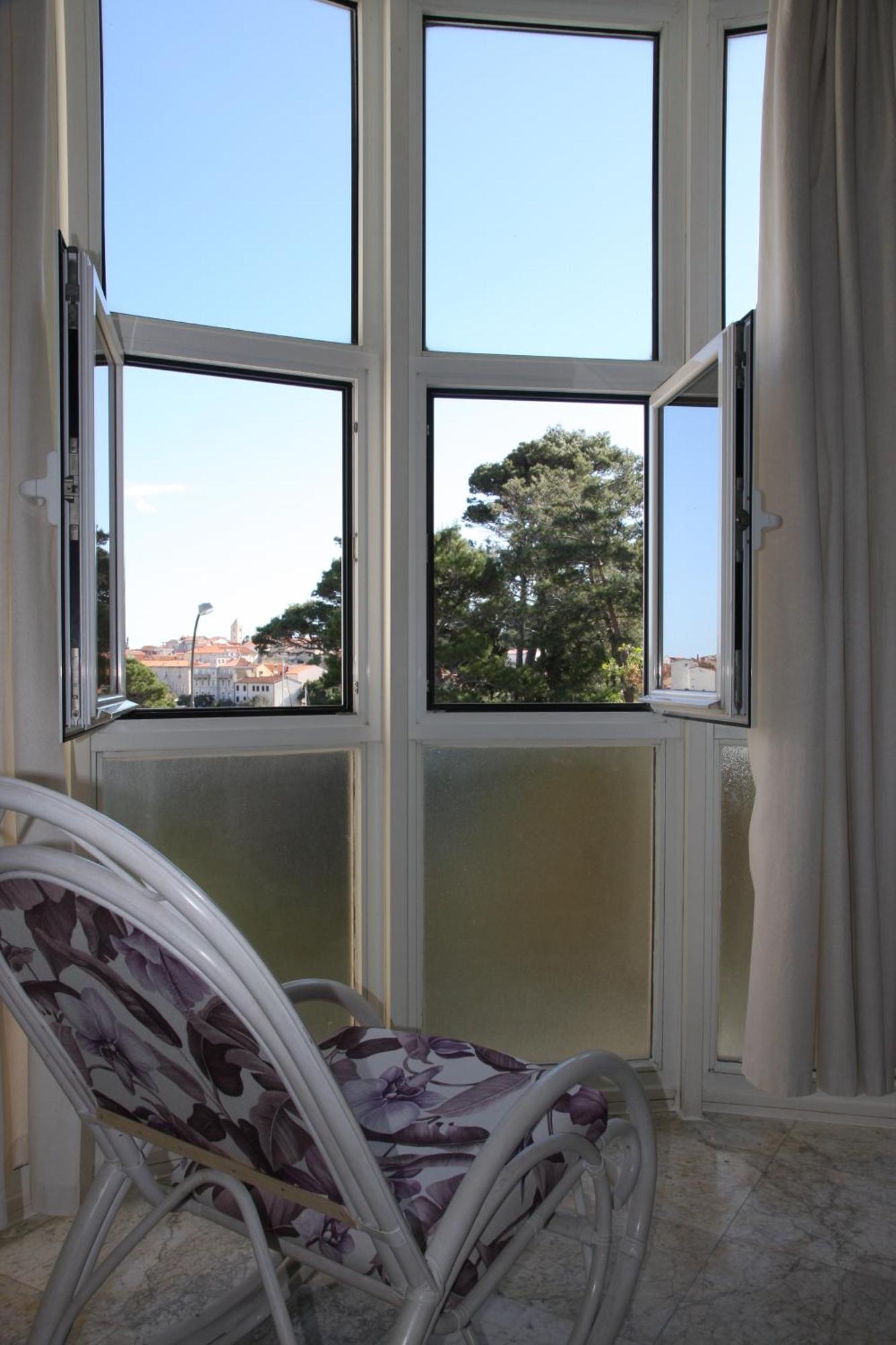 Citypark Apartment Palit Екстер'єр фото